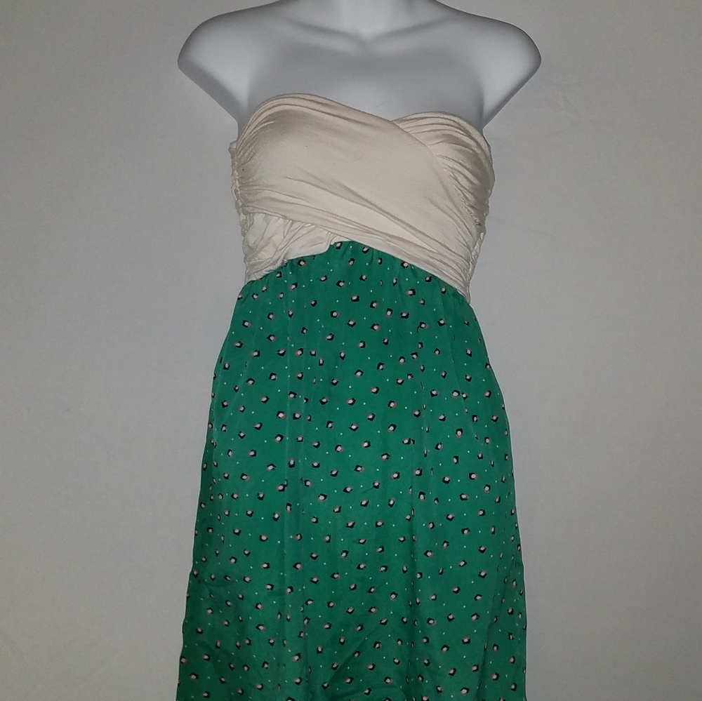Strapless dress